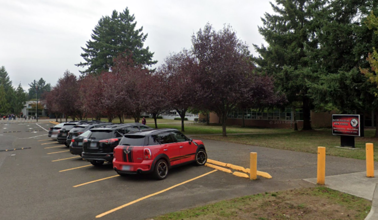 Free Vaccination Clinic at David Douglas High in Multnomah County Aims to Prevent School Exclusions