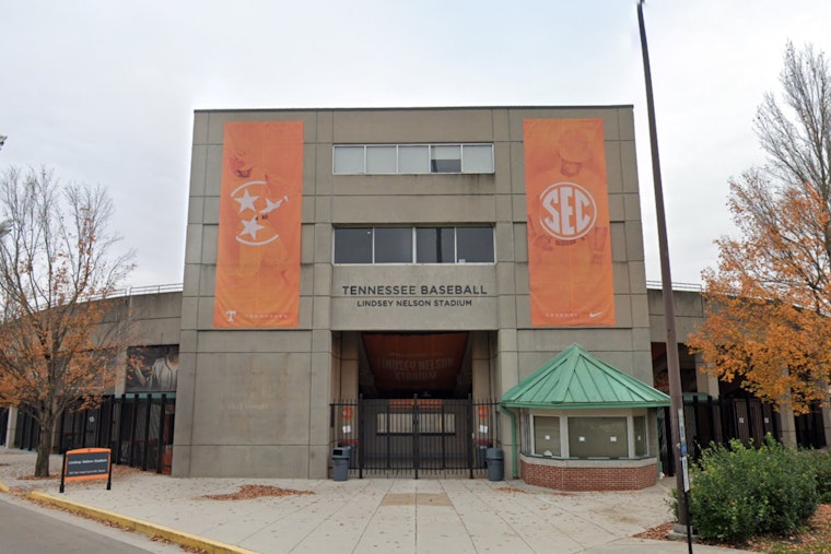 Freshman Levi Clark's Grand Slam Powers No. 2 Tennessee to Victory Over Samford in Knoxville
