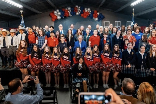 Governor Abbott Champions School Choice as Emergency Item, Stresses Bipartisan Support in Texas