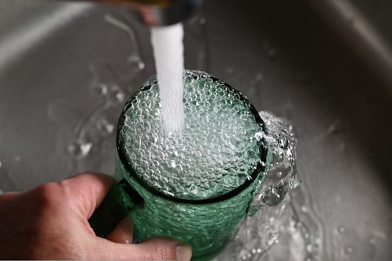 Hillsborough County Commissioners to Debate Fluoride Removal from Tampa Bay Drinking Water Amid Health Concerns