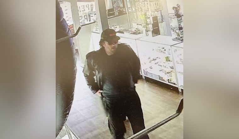 Hillsborough County Sheriff Seeks Public's Help to Identify Suspect in Tampa Smoke Shop Burglary