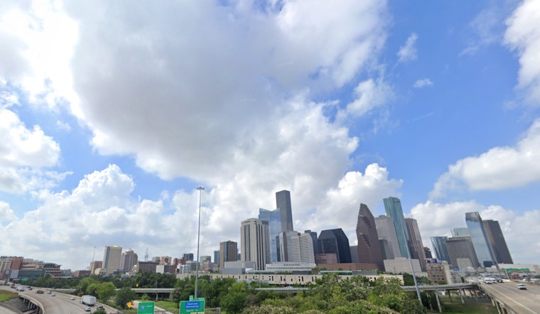 Houston Braces for Foggy Mornings and Warm, Humid Afternoons as Cold Front Looms Over Weekend
