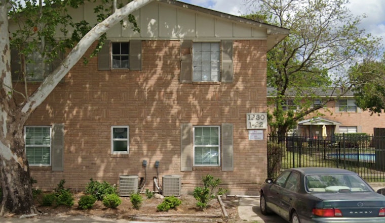 Houston Firefighters Extinguish Electrical Fire in Spring Branch West Apartment with No Injuries Reported