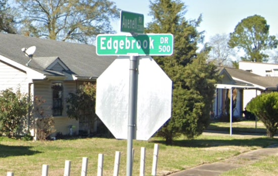 Houston Man Turns Himself In After Fatal Shooting of Father in SE Home, Self-Defense Claim Under Scrutiny