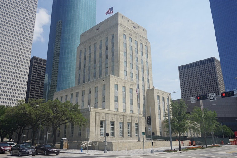 Houston Officials Rally to Open Warming Centers Ahead of Cold Snap