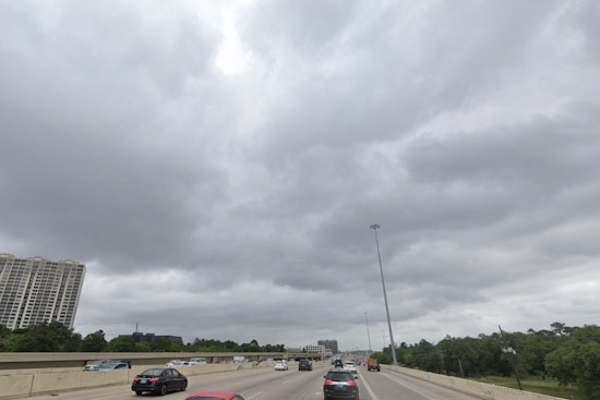 Houston Prepares for Weather Rollercoaster with Showers, Thunderstorms, and Arctic Blast Ahead