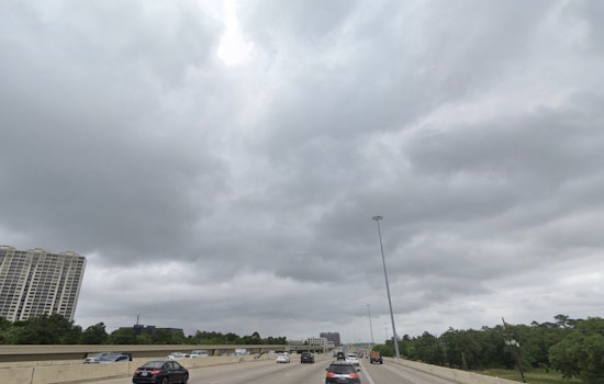 Houston Prepares for Weather Rollercoaster with Showers, Thunderstorms, and Arctic Blast Ahead