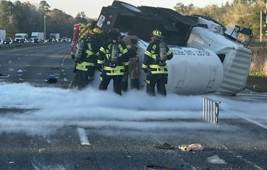 I-95 Reopens After CO2 Leak From Overturned Truck Causes Traffic Chaos Near St. Johns