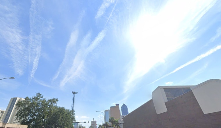 Jacksonville's Mixed Bag of Weather: Sunny Days, Showers, and Brisk Winds Ahead