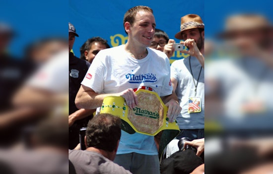 Joey Chestnut Retains Crown at Las Vegas World Bagel Eating Championship