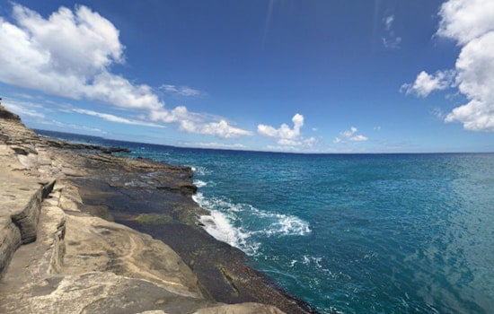 Joint Effort by Honolulu Fire and Ocean Safety Departments Saves Swimmer at China Walls
