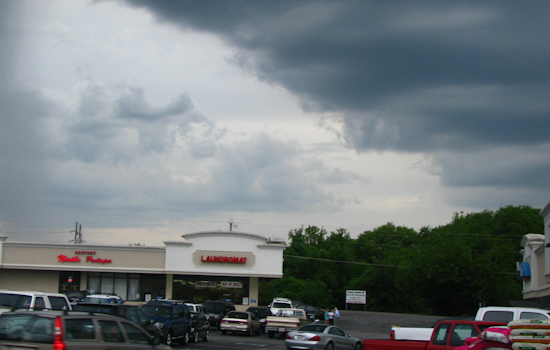 Knoxville and Surrounding Areas on Alert for Severe Weather: Flooding, High Winds, and Storms Predicted