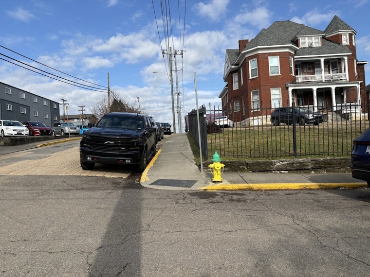 Knoxville Fire Department Spotlights Illegal Parking Obstructing Emergency Response in Fort Sanders