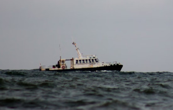 LAFD and Multiple Agencies Respond Swiftly to Stabilize Sinking Vessel in Los Angeles Harbor