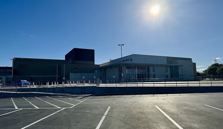 Leander High School Resumes Activities After Swift Response to Bomb Threat, No Danger Found