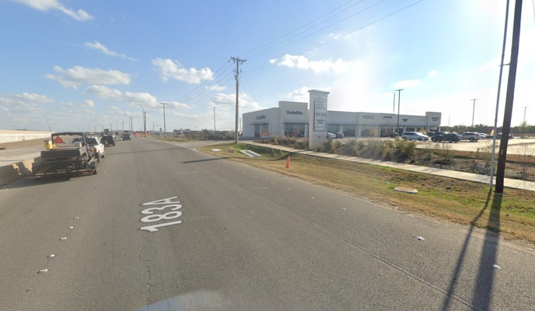 Leander Police Investigate Fatal Single-Vehicle Crash in Convenience Store Parking Lot