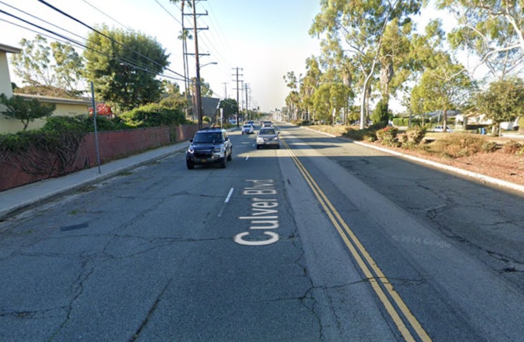 Los Angeles' Del Rey Neighborhood Faces Traffic Delays After RV Accident Causes Diesel Spill on Culver Blvd