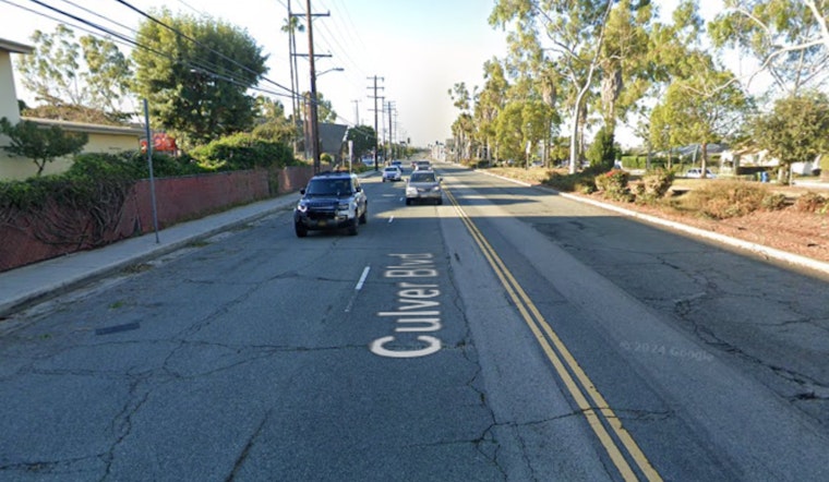 Los Angeles' Del Rey Neighborhood Faces Traffic Delays After RV Accident Causes Diesel Spill on Culver Blvd