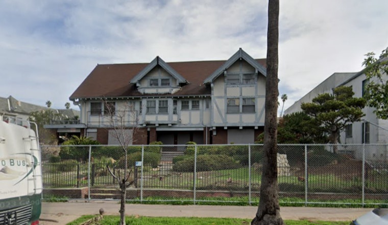 Los Angeles Fire Department Quickly Subdues Blaze at Vacant Pico-Union Home