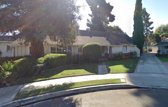 Los Angeles Firefighters Extinguish Mar Vista House Fire in 30 Minutes; No Human Casualties, One Dog Perished