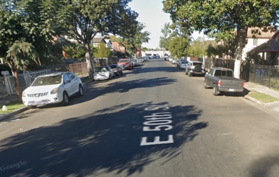 Los Angeles Firefighters Quell Central Alameda Home Blaze in Just 9 Minutes, No Injuries Reported