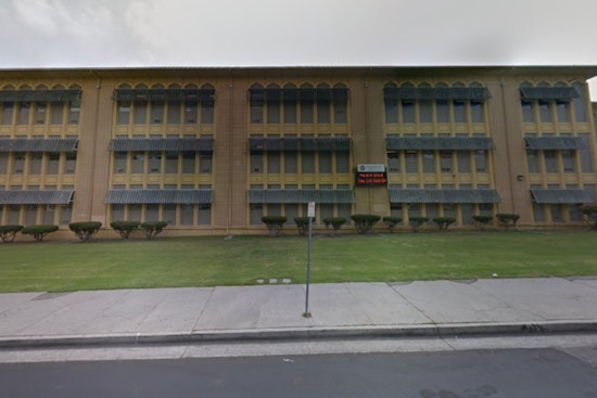 Los Angeles Police Investigate Stabbing Incident at Crenshaw High School, Two Suspects Arrested, One Sought