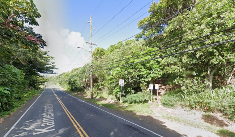 Lost Hikers on Crouching Lion Trail Rescued by Honolulu Fire Department Helicopter Team