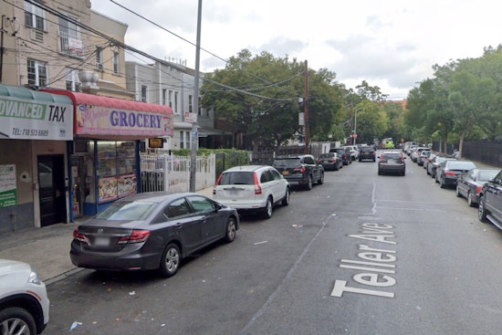 Man, 20, Shot Outside Bronx Deli as Police Seek Moped-Riding Suspect