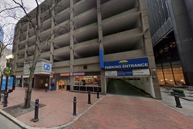 Man in Custody After Stabbing Near Dunkin' on Massachusetts Avenue in Boston's South End