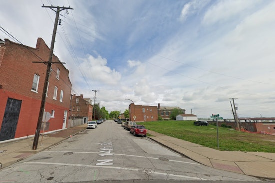 Man Robbed at Gunpoint in St. Louis' Hyde Park; Suspect Sought by Police