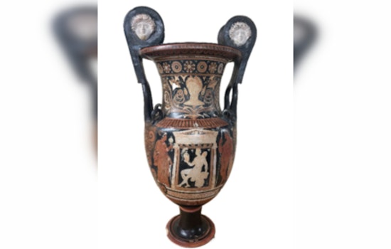 Manhattan D.A. Bragg Announces Repatriation of $1.2M Worth of Antiquities to Italy Amid Criminal Probes