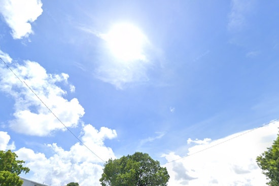 Miami Braces for Warm Weekend Before Expected Stormy Monday, Forecasters Warn