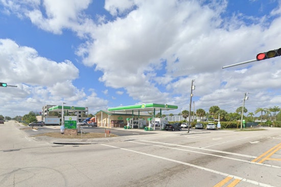 Miami Gardens Alert, Two Detained After Deputy Witnesses Gun Pointing Incident