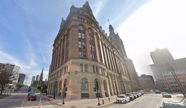 Milwaukee City Hall Celebrates Black History Month with Master Quilters Ethel White and Dianne Pratt's Exhibition