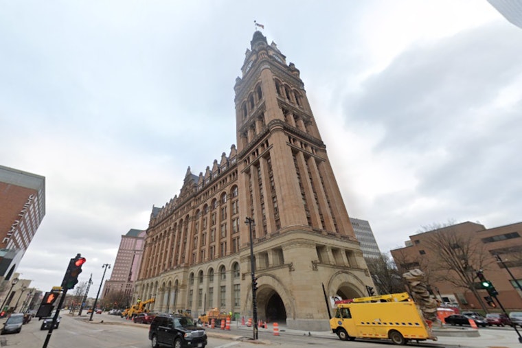 Milwaukee City Hall Showcases Quilts Celebrating Black Heritage for Black History Month