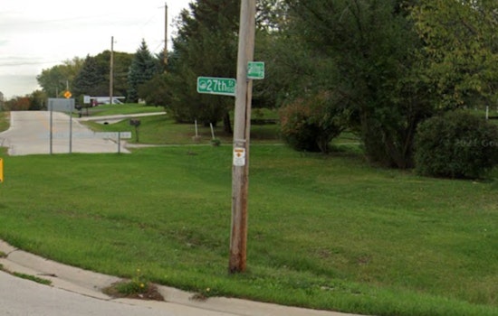 Milwaukee Officer Seriously Injured, Armed Suspect Fatally Shot in Exchange of Gunfire