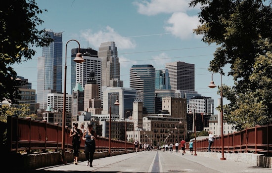 Minneapolis to Enjoy Sunny Skies and Mild Temperatures This Week with Gusty Winds Expected by Friday