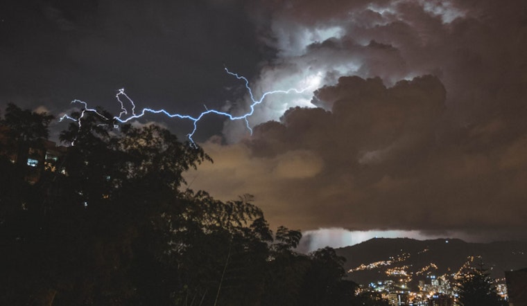 Nashville Braces for Mixed Bag of Unsettled Weather Including Showers, Thunderstorms, and Temperature Swings