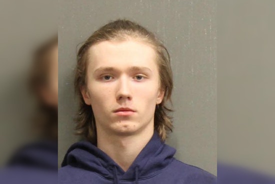 Nashville Teen Charged with Drag Racing After High-Speed Interstate Chase, Drug Possession Also Alleged