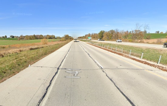 Newborn's Highway Arrival, Baby Delivered on I-41 in Milwaukee Amid Snowfall