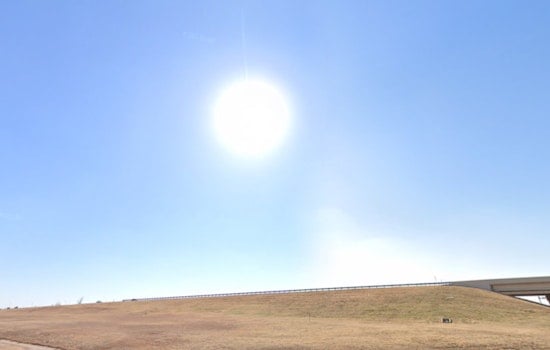 Oklahoma City to Enjoy Pleasant 77-Degree Weather Today with Sunny and Warm Conditions