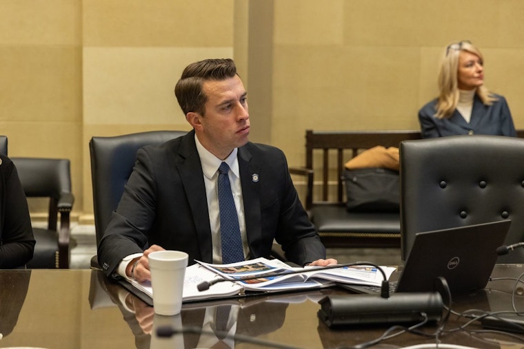 Oklahoma Lawmakers Introduce Bill to End Investments in Hostile Nations for National Security