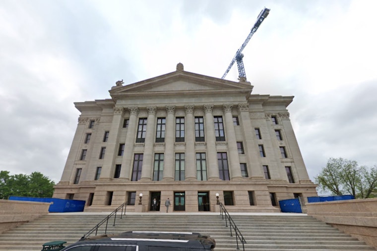 Oklahoma Senate Committee Advances Trio of Bills to Legalize Sports Betting