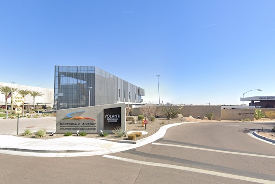 One Dead, Three Injured as Learjet Crashes at Scottsdale Airport Following Landing Gear Malfunction