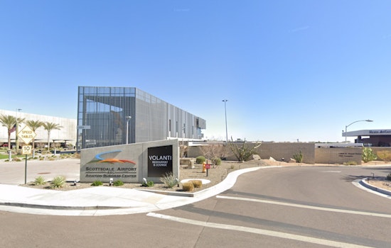 One Dead, Three Injured as Learjet Crashes at Scottsdale Airport Following Landing Gear Malfunction