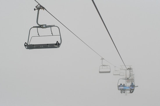 Over 100 Skiers Safely Evacuated After Ski Lift Malfunction at Pats Peak in New Hampshire Amid High Winds