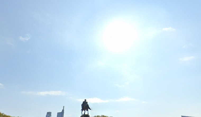 Philadelphia Braces for Brisk Winds and Wintry Weekend as Temperatures Swing, NWS Reports