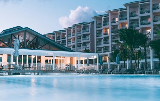 Phoenix Hotel Sector Sees Dip Amidst U.S. Industry Growth, New CoStar Data Reveals