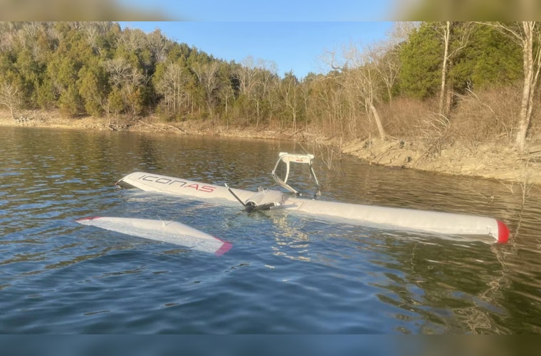 Pilot Miraculously Swims to Safety After Plane Crash on Center Hill Lake, Tennessee