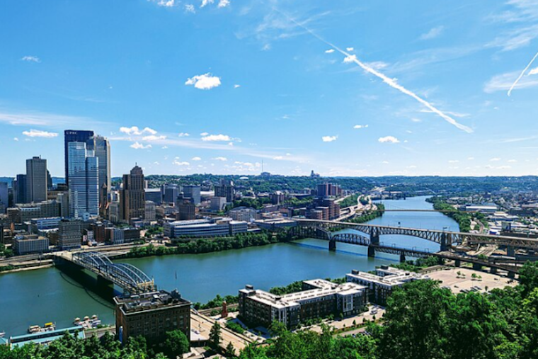 Pittsburgh Braces for Weather Whiplash: Rain, Snow, and Gusty Winds in Weekend Forecast